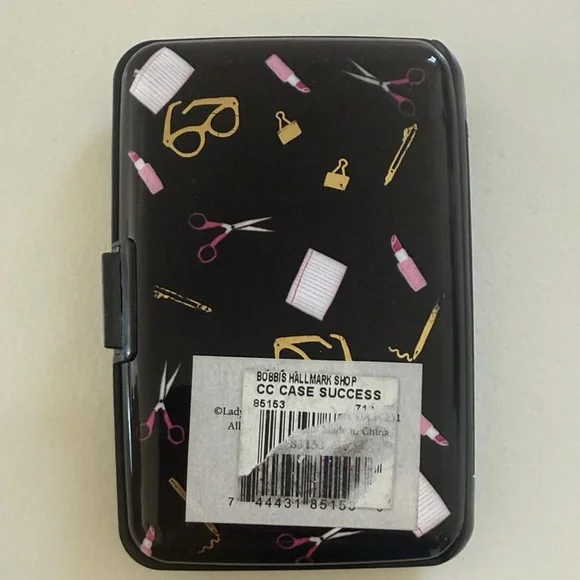 Black Credit Card Case‎ - Picture 2 of 3